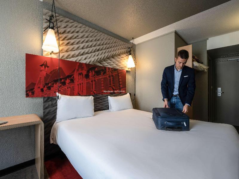 ibis Montargis image
