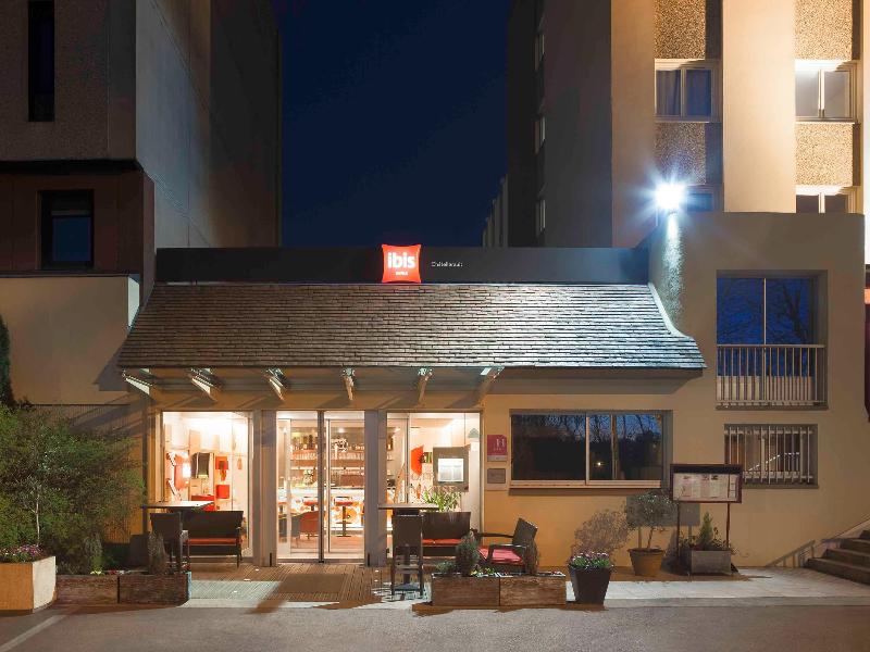 Ibis Châtellerault image