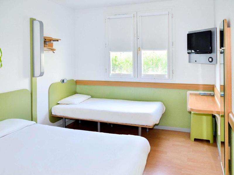 ibis budget Aubagne les Paluds Agora image