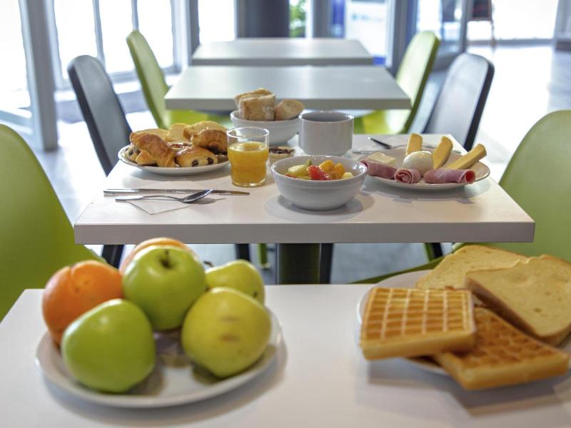 ibis budget Aubagne les Paluds Agora image