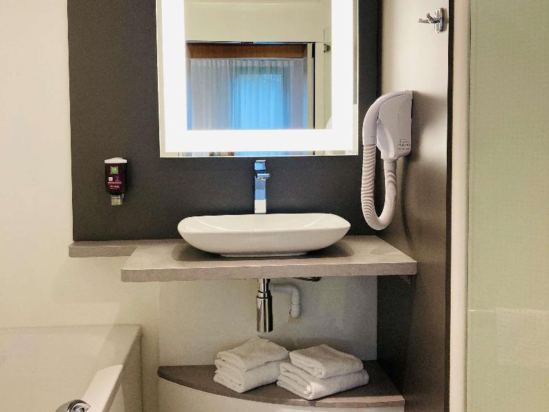 Ibis Styles Lille Aeroport  image