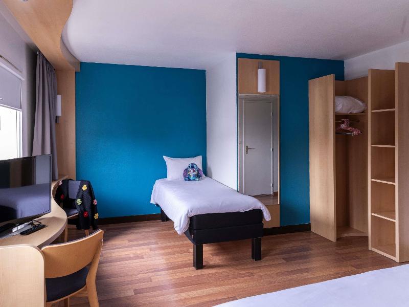 ibis Lille Lomme Centre image