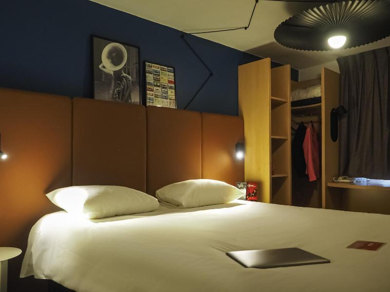 ibis Douai Centre image