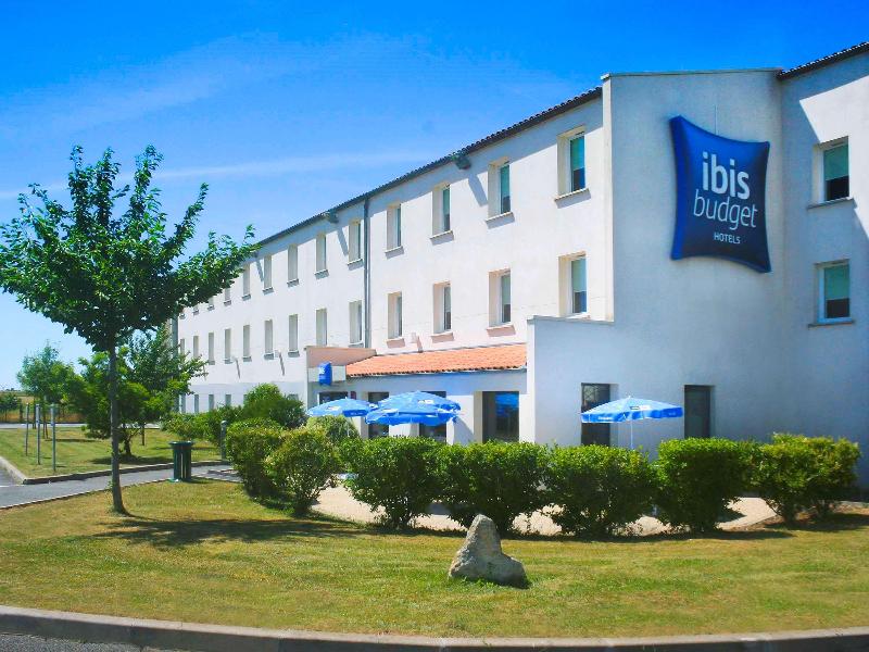 ibis budget Niort Est La Creche image