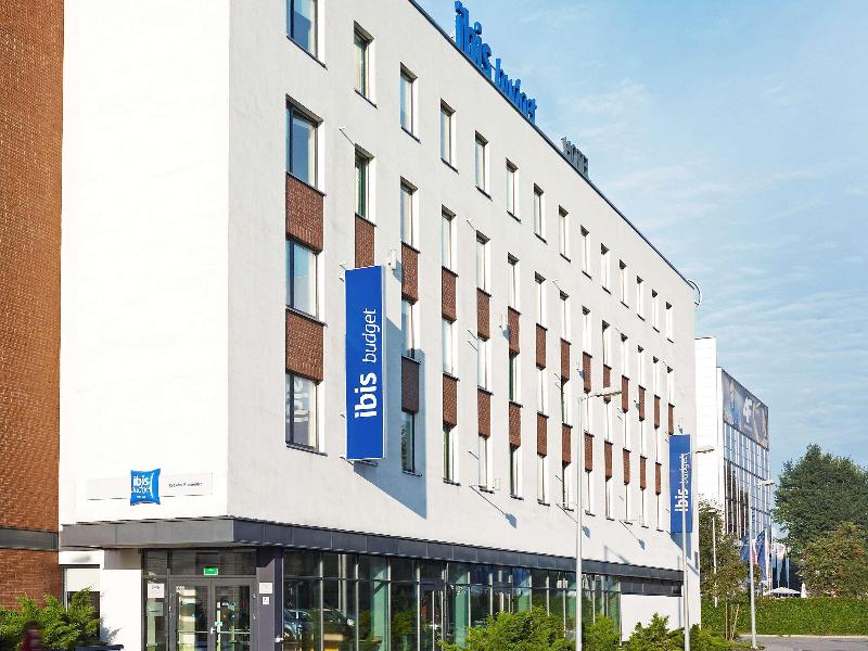 ibis budget Niort Est La Creche image