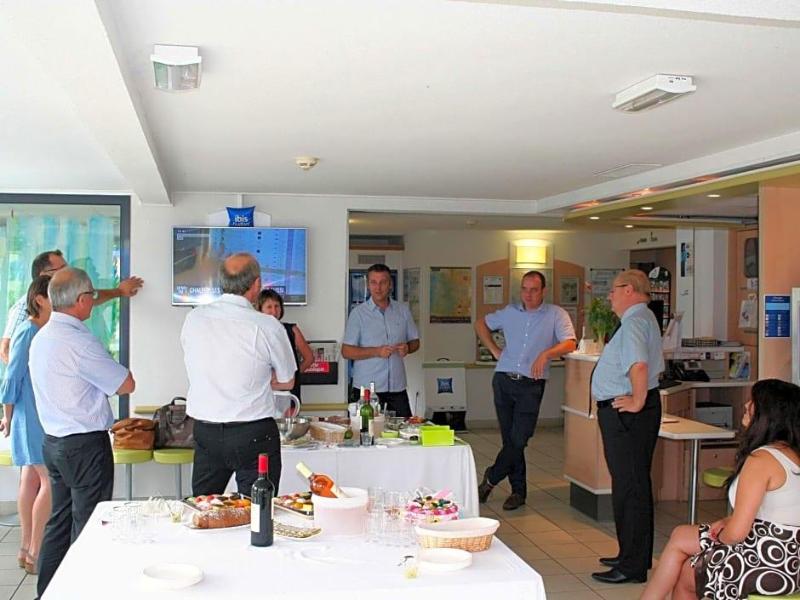 ibis budget Niort Est La Creche image