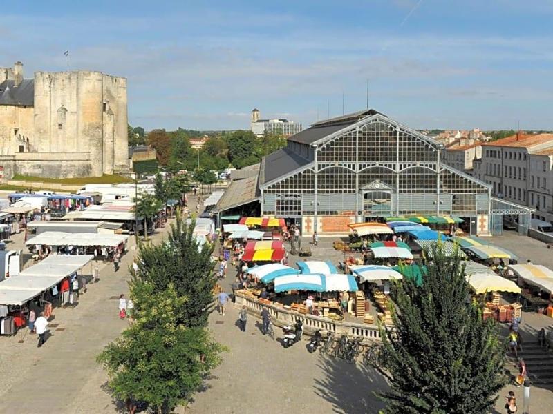 ibis budget Niort Est La Creche image