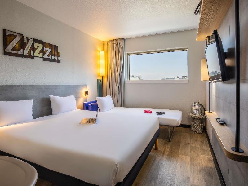 Ibis Budget Paris Porte de Montreuil image