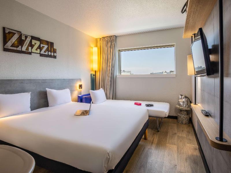 Ibis Budget Paris Porte de Montreuil image