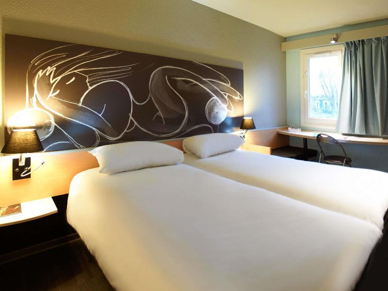 Ibis Bourg-En-Bresse image