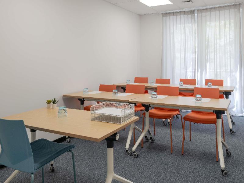 ibis budget Lyon Caluire Cité Internationale image