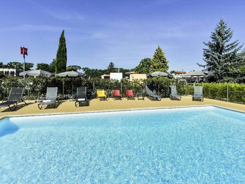 ibis Roanne image