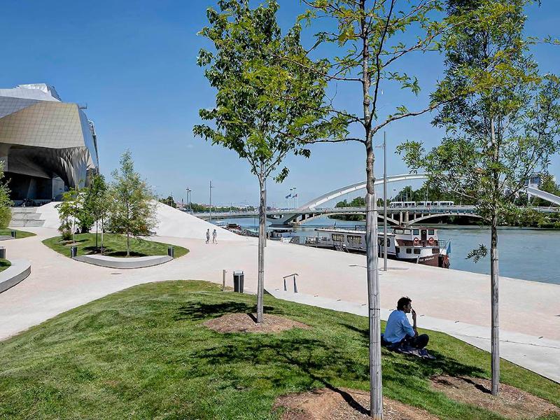 ibis Styles Lyon Gerland Musee des Confluences image