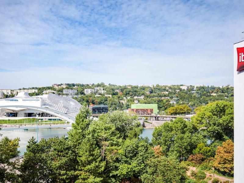 ibis Styles Lyon Gerland Musee des Confluences image