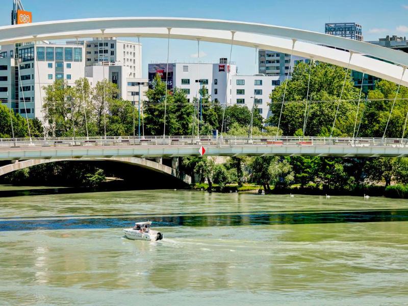 ibis Styles Lyon Gerland Musee des Confluences image