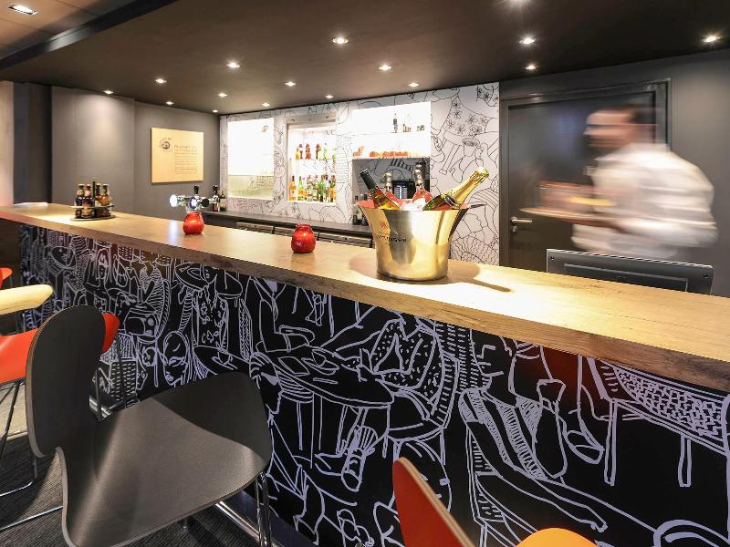 ibis Styles Lyon Gerland Musee des Confluences image