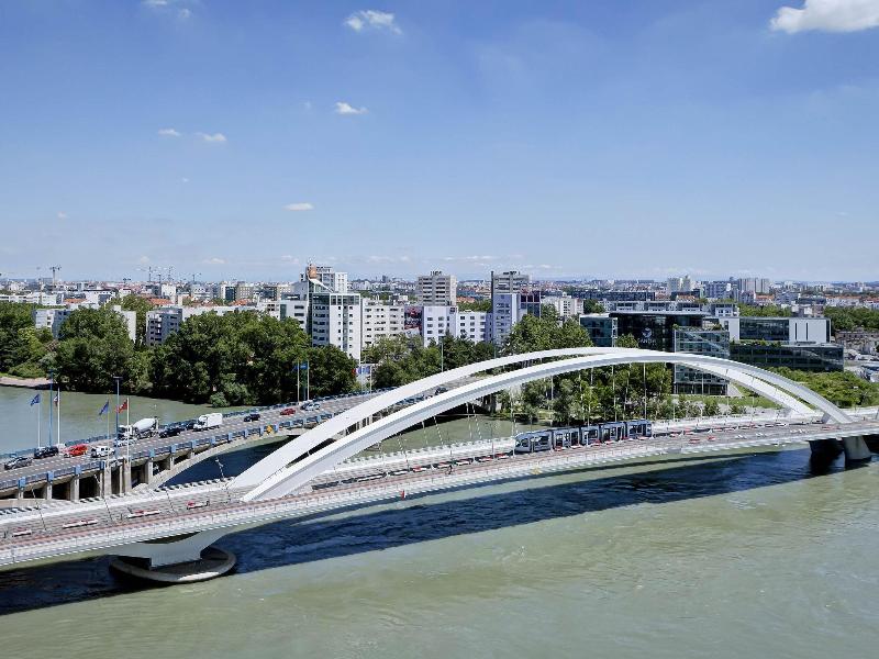 ibis Styles Lyon Gerland Musee des Confluences image