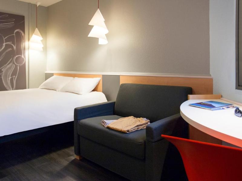 ibis Styles Lyon Gerland Musee des Confluences image