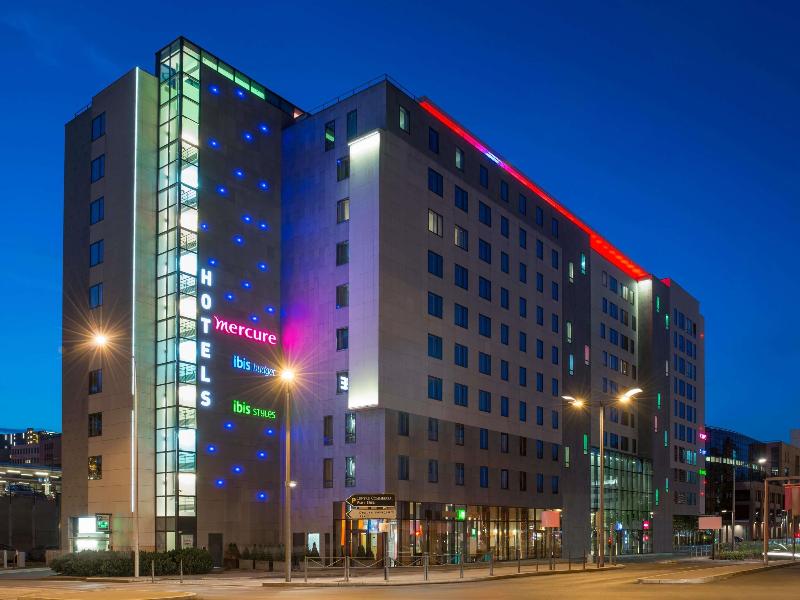 Ibis Styles Lyon Part Dieu image