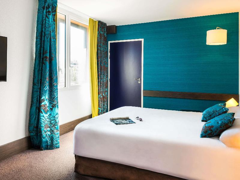Ibis Styles Lyon Part Dieu image