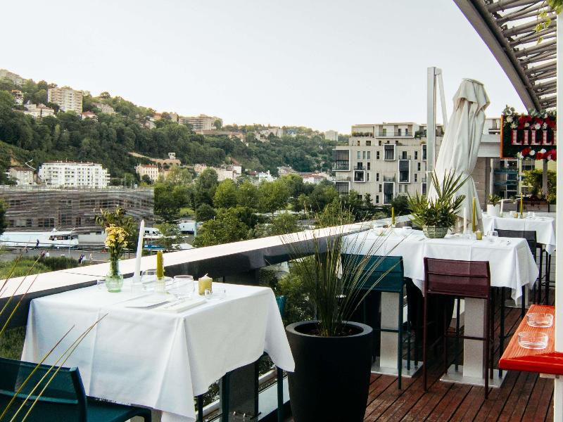 Novotel Lyon Confluence image