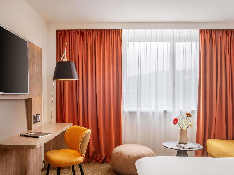 Novotel Lyon Confluence image