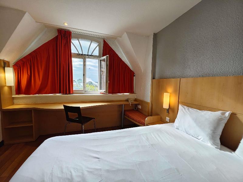 ibis Metz Centre Gare image