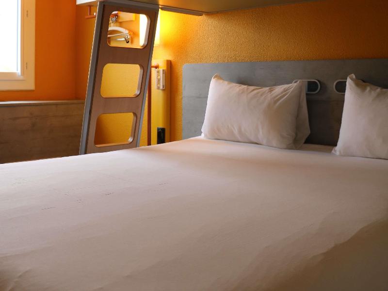 ibis budget Montpellier Sud Près d'Arènes image