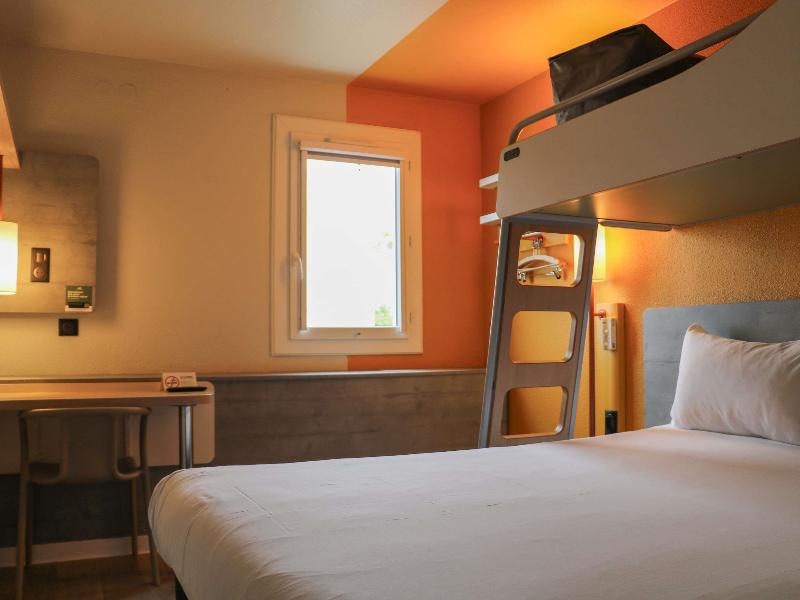 ibis budget Montpellier Sud Près d'Arènes image