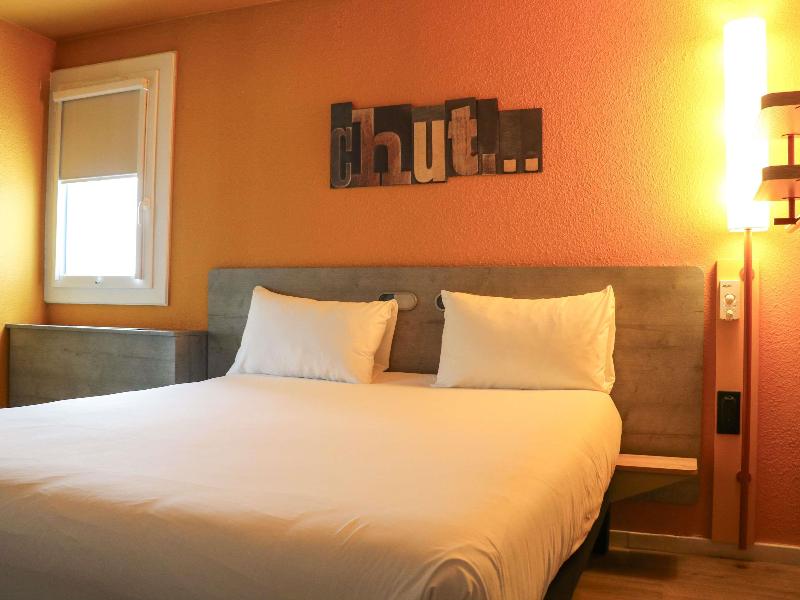 ibis budget Montpellier Sud Près d'Arènes image