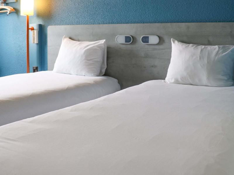 ibis budget Montpellier Sud Près d'Arènes image