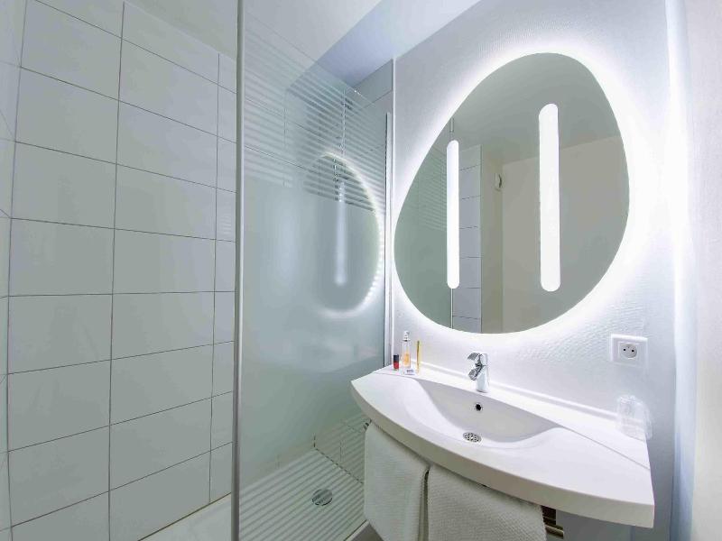 ibis budget Montpellier Sud Près d'Arènes image