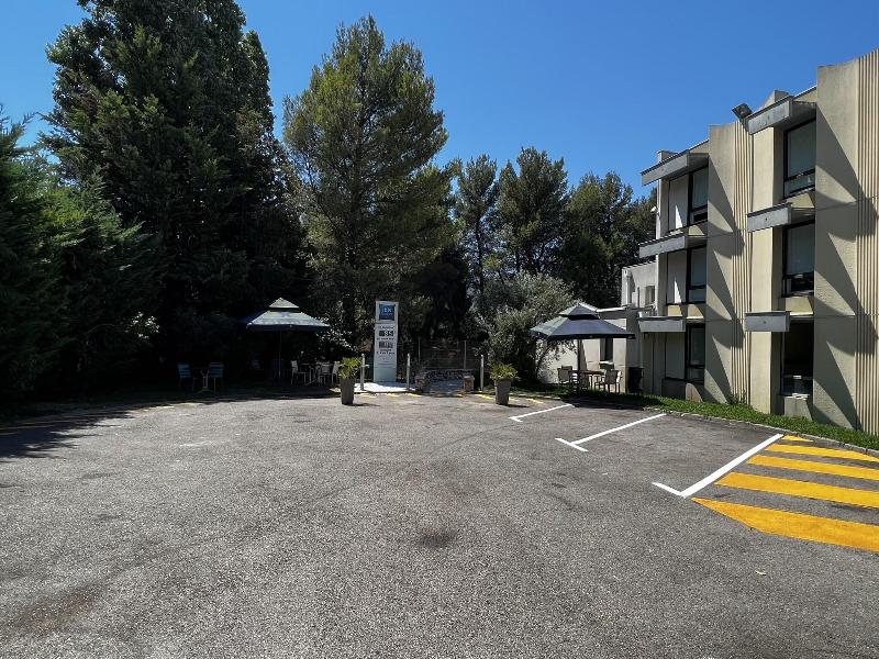 ibis budget Marseille Est Porte d'Aubagne image