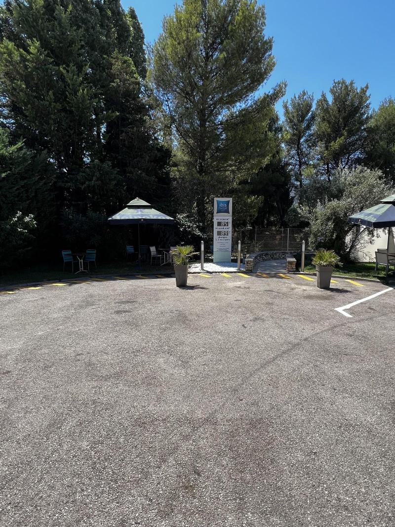 ibis budget Marseille Est Porte d'Aubagne image