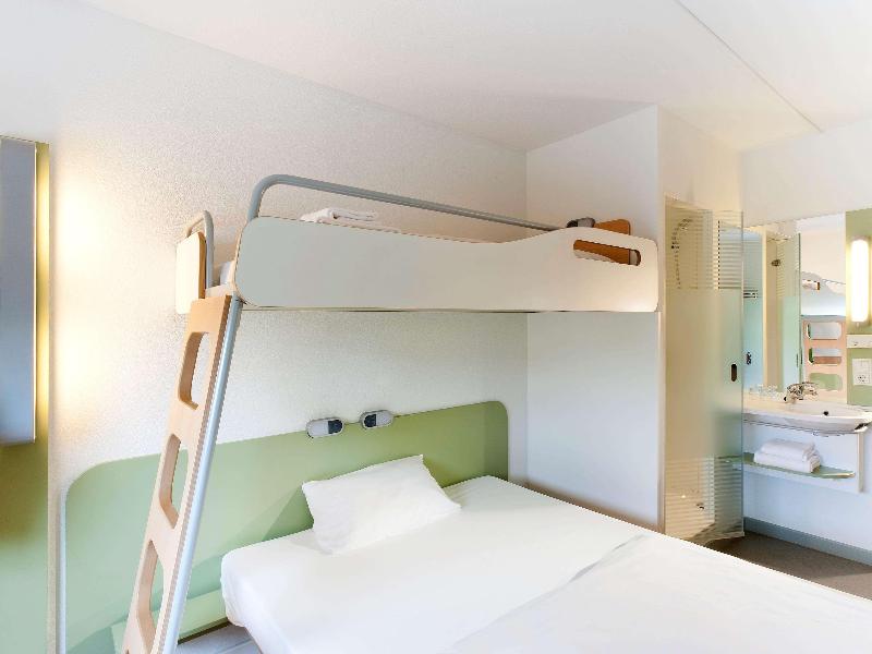 ibis budget Marseille Est Porte d'Aubagne image
