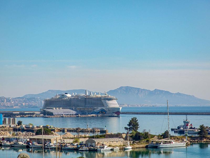 ibis budget Marseille l'Estaque image