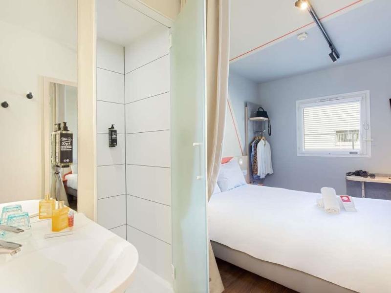 ibis budget Marseille l'Estaque image