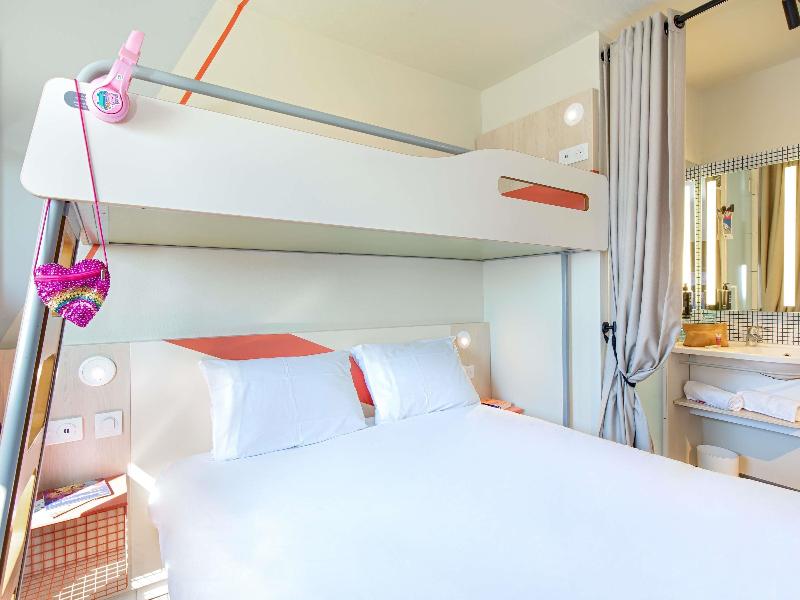 ibis budget Marseille l'Estaque image