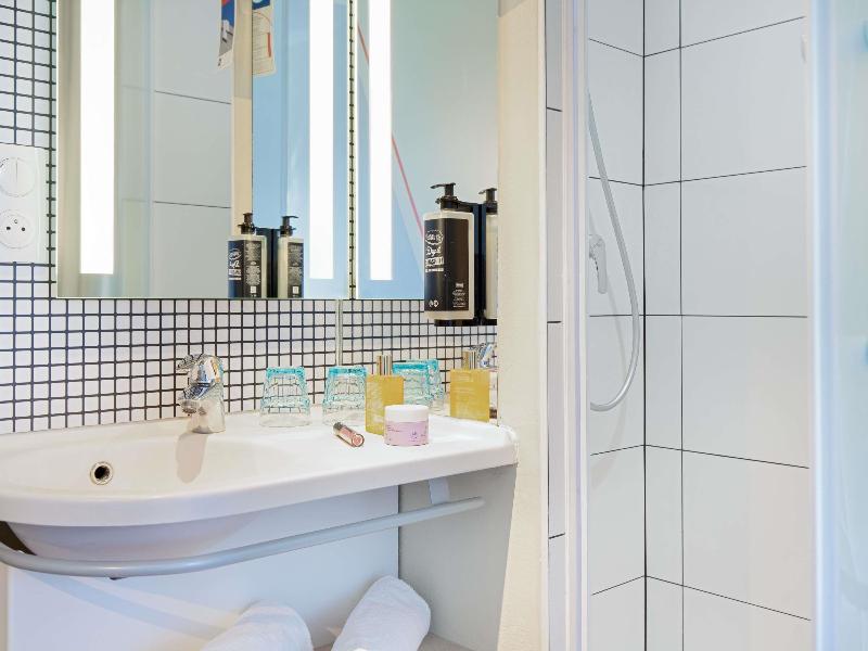ibis budget Marseille l'Estaque image