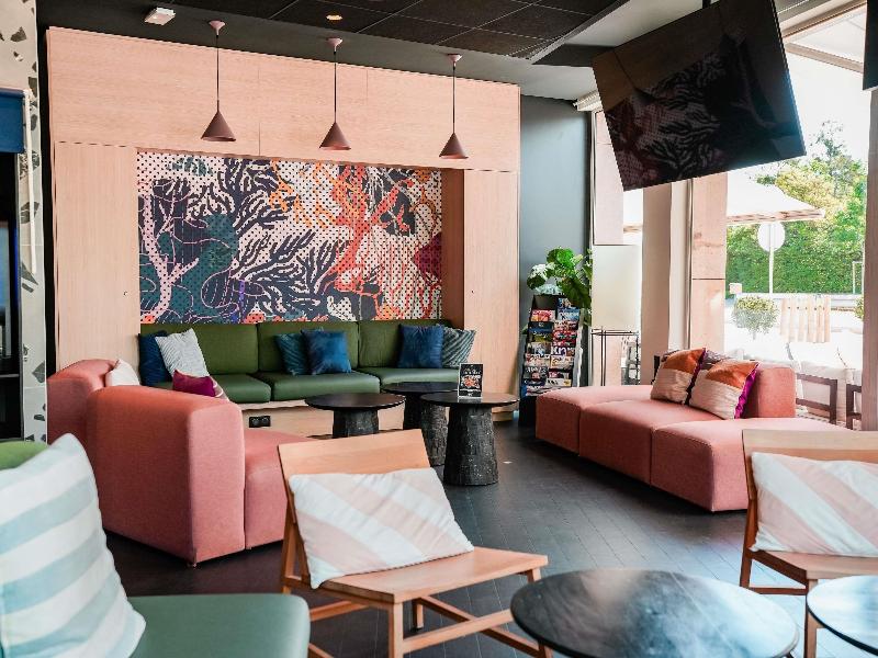 ibis Martigues