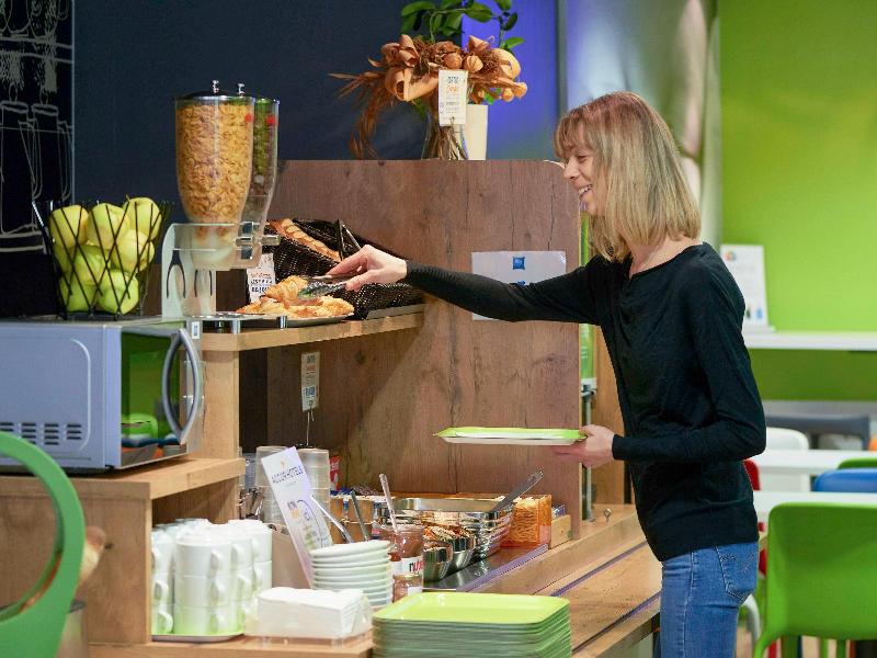 ibis budget Cholet Centre image