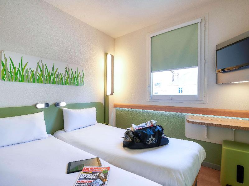 ibis budget Cholet Centre image