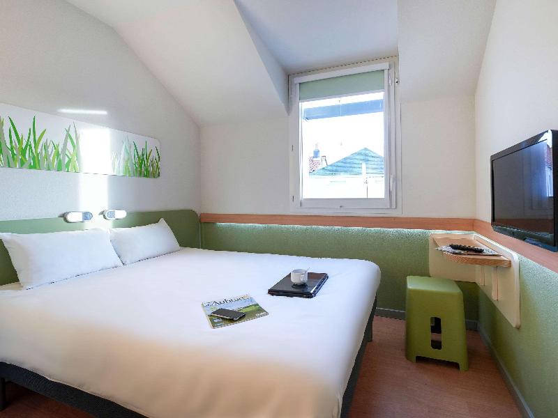ibis budget Cholet Centre image