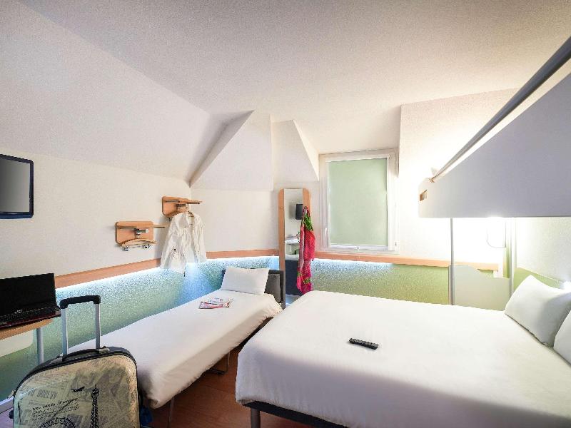 ibis budget Cholet Centre image