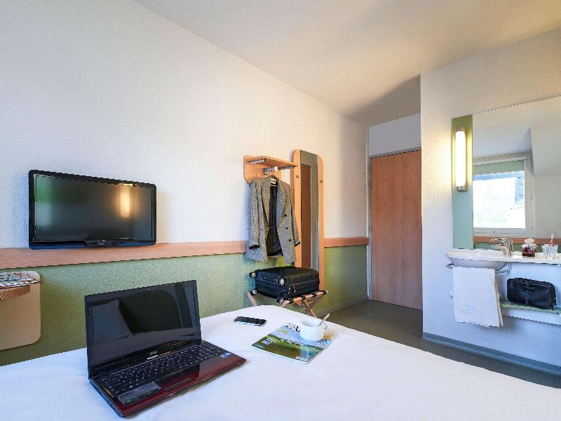 ibis budget Cholet Centre image