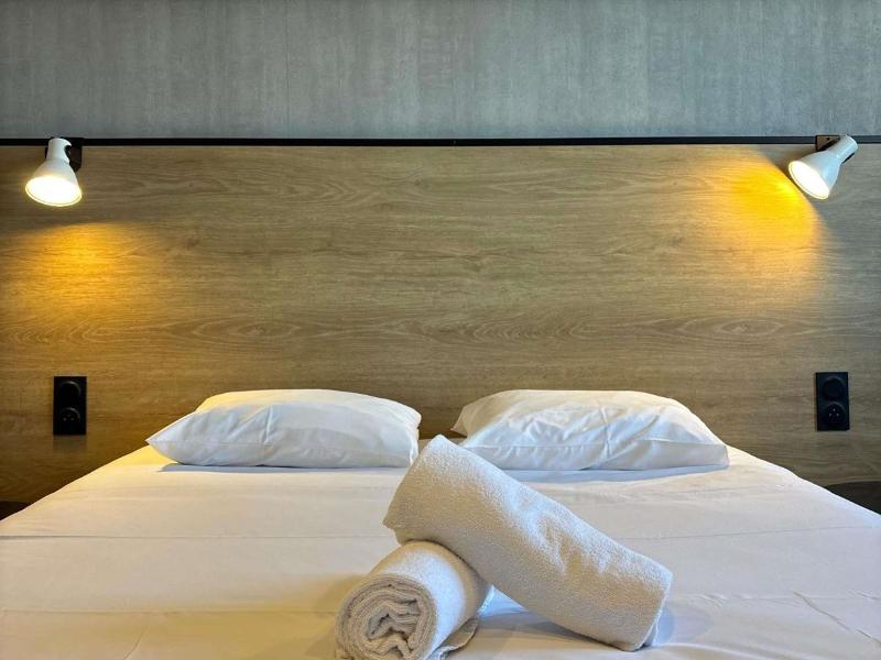 Ibis Cannes Mouans Sartoux image