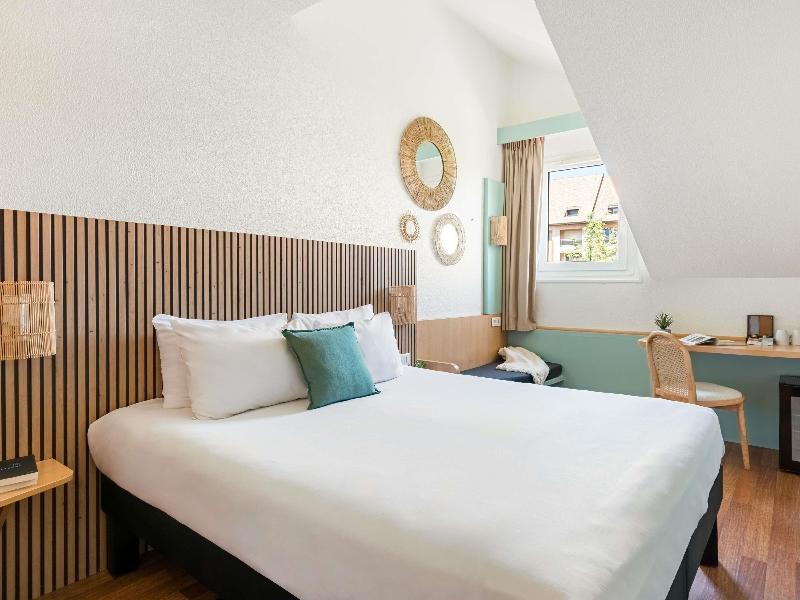 Ibis Annecy Centre Vieille Ville image