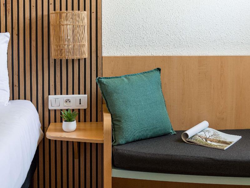 Ibis Annecy Centre Vieille Ville image