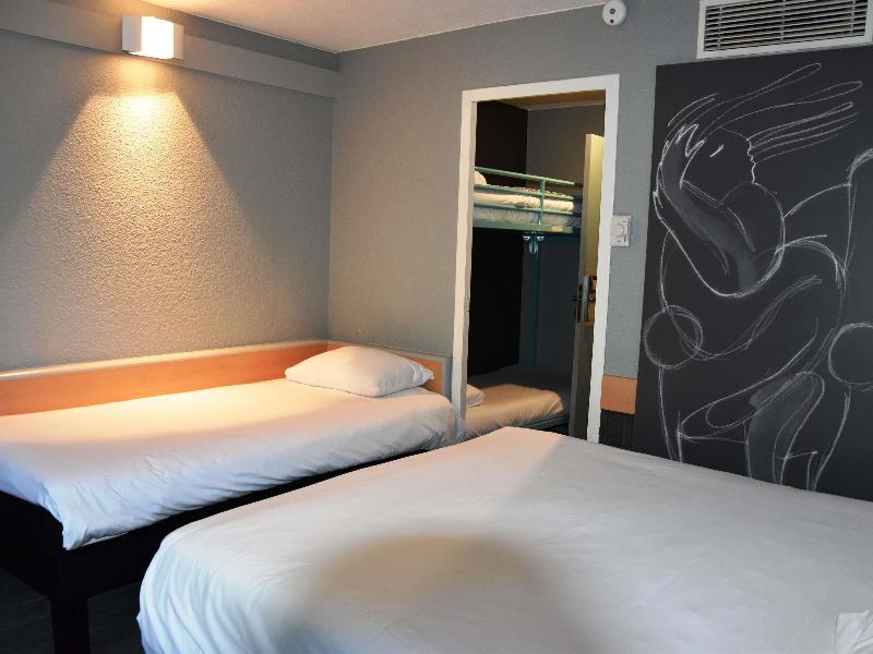 ibis Nevers image