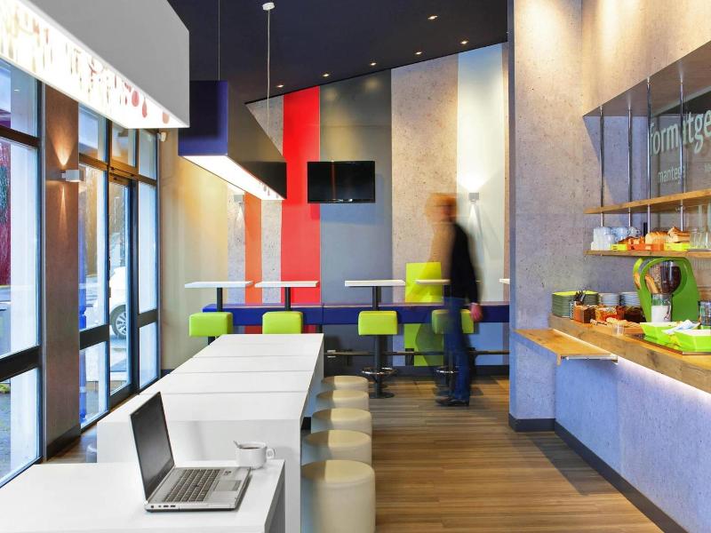 ibis budget Marne la Vallée Bry sur Marne image